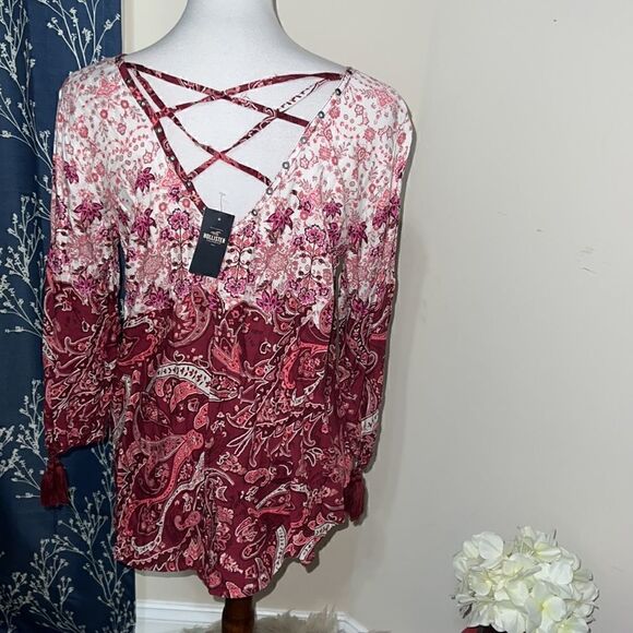 NEW Hollister Boho Peasant Criss-Cross Back Paisley Print Fringe Detail Top sz S - Picture 3 of 8